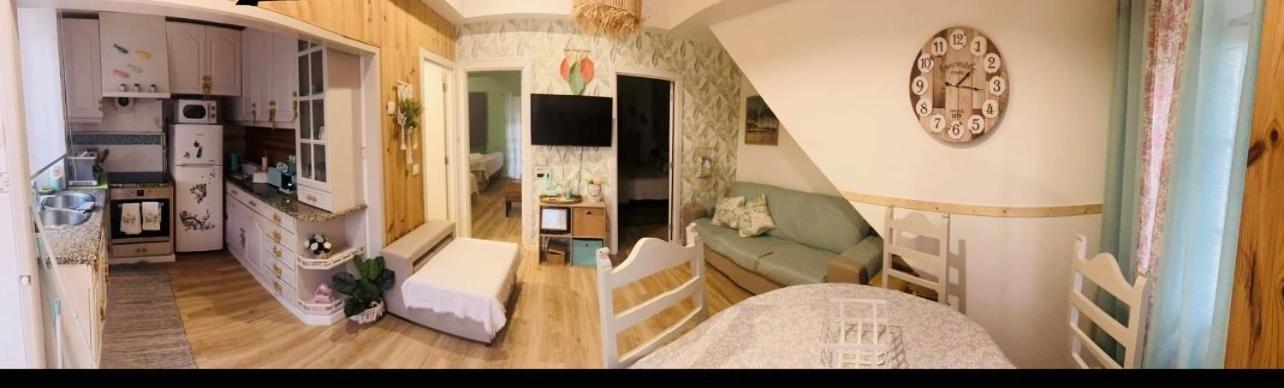 דירות נאזרה Casa De Ferias מראה חיצוני תמונה